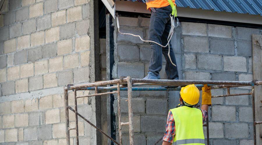 Expert Emergency Roof Repairs services in Woodbine, IA